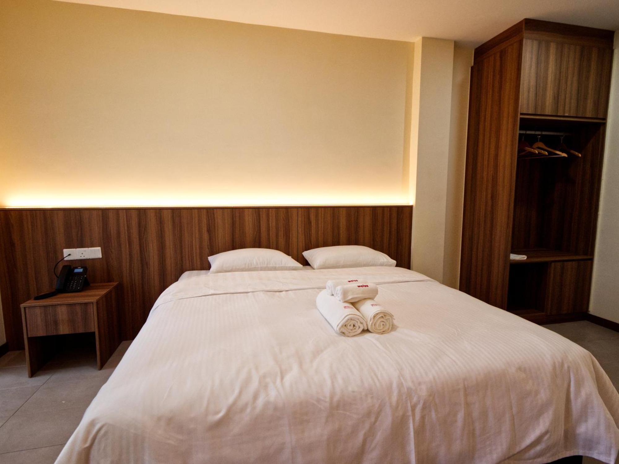 Weiss Hotels Kepong Baru Kampong Jawa Tengah Dış mekan fotoğraf