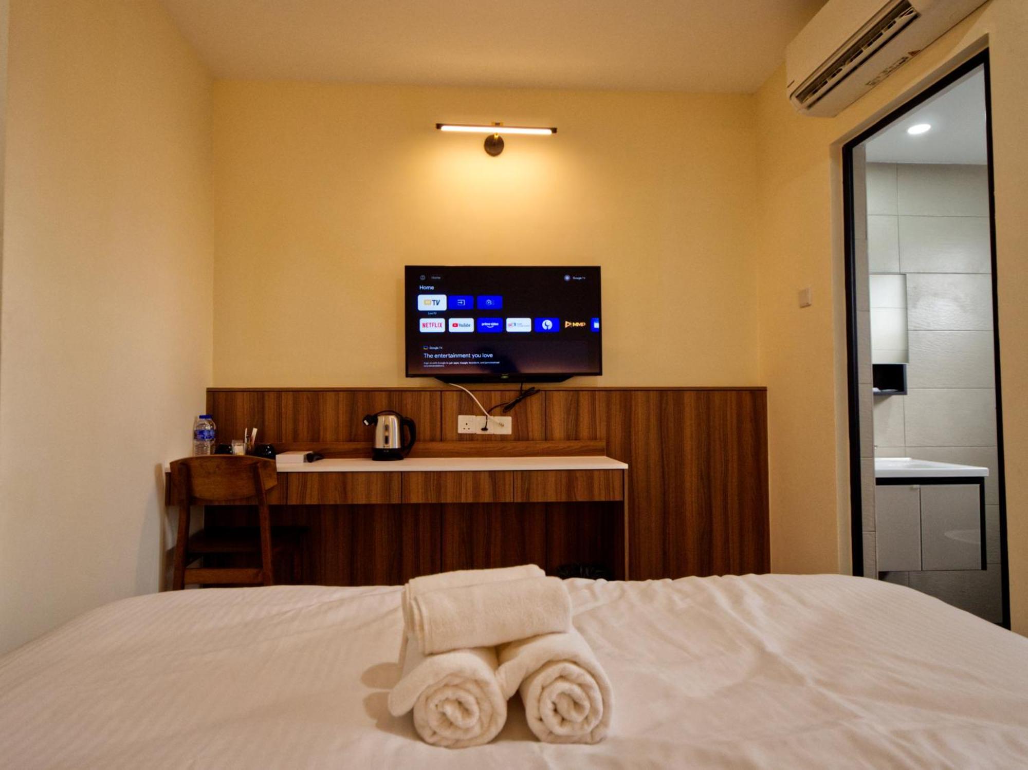 Weiss Hotels Kepong Baru Kampong Jawa Tengah Oda fotoğraf