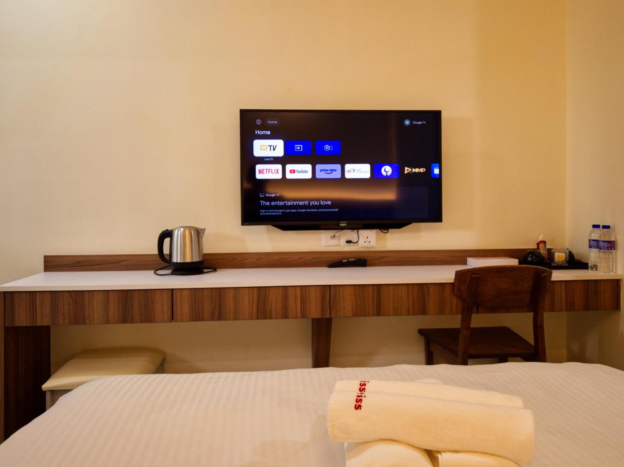 Weiss Hotels Kepong Baru Kampong Jawa Tengah Oda fotoğraf